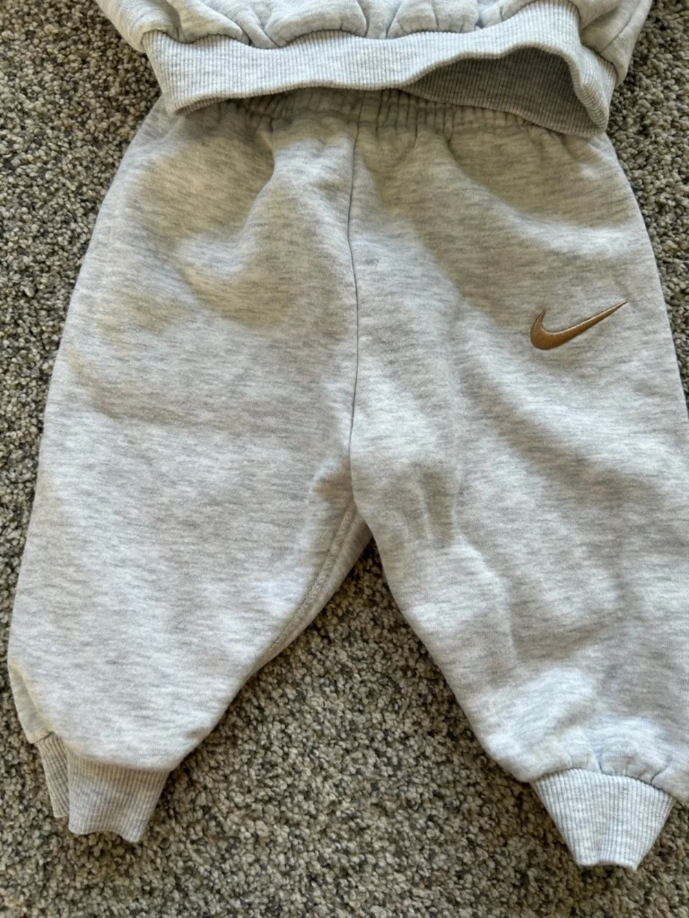 Nike Light Gray Baby Sweatshirt & Joggers Set with Gold Swoosh - Picture 2 of 4